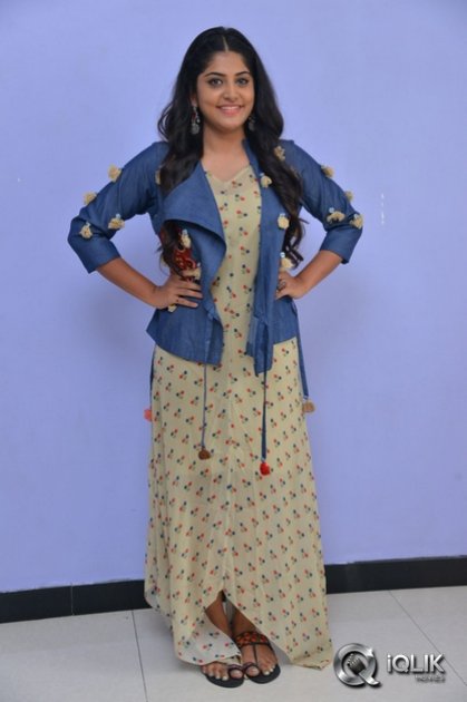 Manjima-Mohan-at-Saahasam-Swaasaga-Saagipo-Movie-Release-Press-Meet
